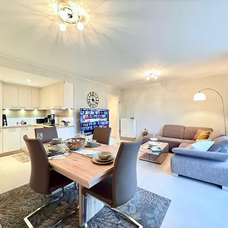 Modern Comfort 2 Bedroom W Balcony&parking-mam1