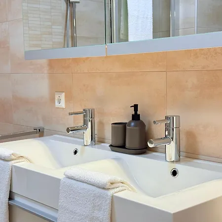 Modern Comfort 2 Bedroom W Balcony&parking-mam1 Mamer
