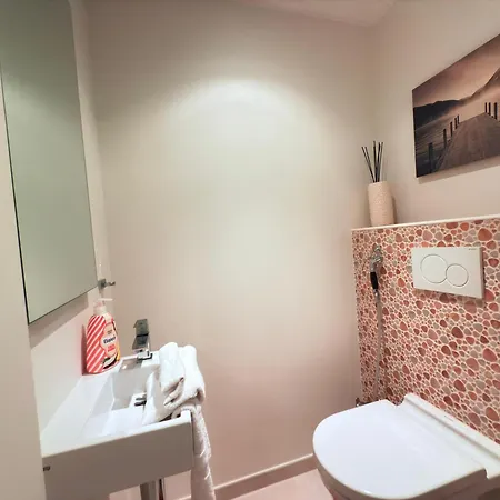 Modern Comfort 2 Bedroom W Balcony&parking-mam1 Apartment Mamer