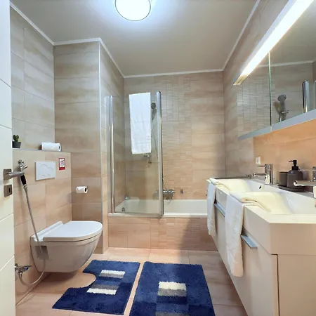 Modern Comfort 2 Bedroom W Balcony&parking-mam1 Mamer
